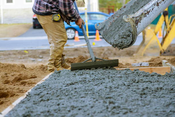 Best Concrete Sidewalk Installation in Hurstbourne, KY